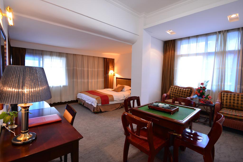 Baodao Exhibition Center Hotel Wuyishan  Exterior foto