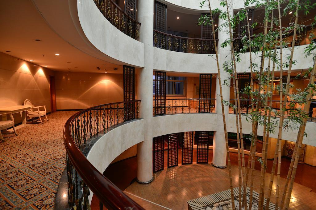 Baodao Exhibition Center Hotel Wuyishan  Exterior foto