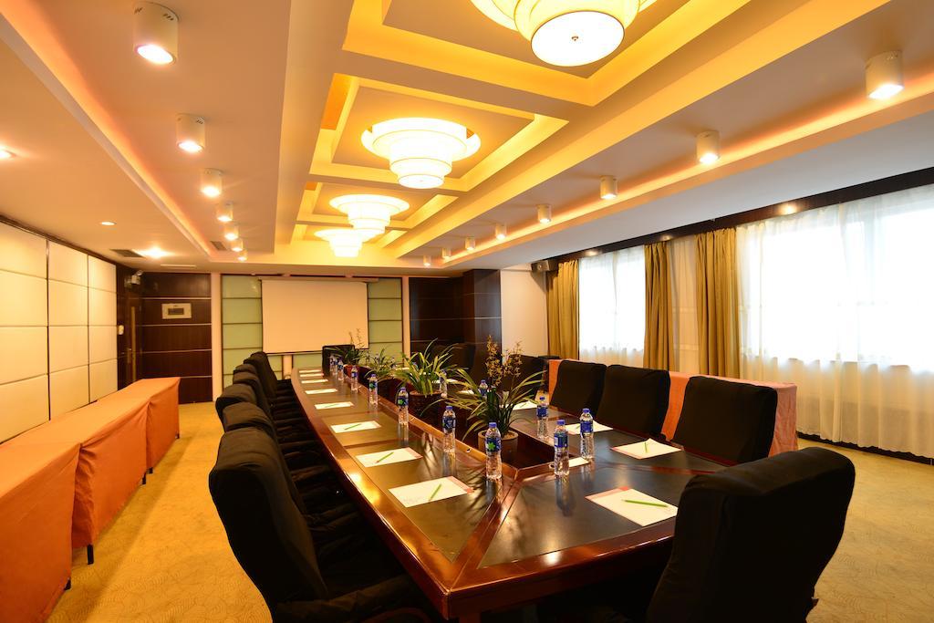 Baodao Exhibition Center Hotel Wuyishan  Exterior foto